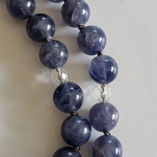 Iolith (Cordierit) -Bergkristall (facettiert) -Mala mit Iolith-Anhänger und Armband – Bild 24