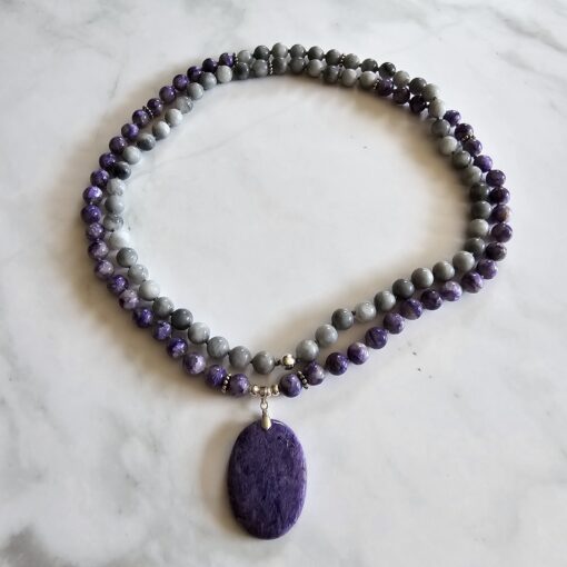 Charoit-"Adlerauge"-Mala mit Charoit-Anhänger und Armband – Bild 3