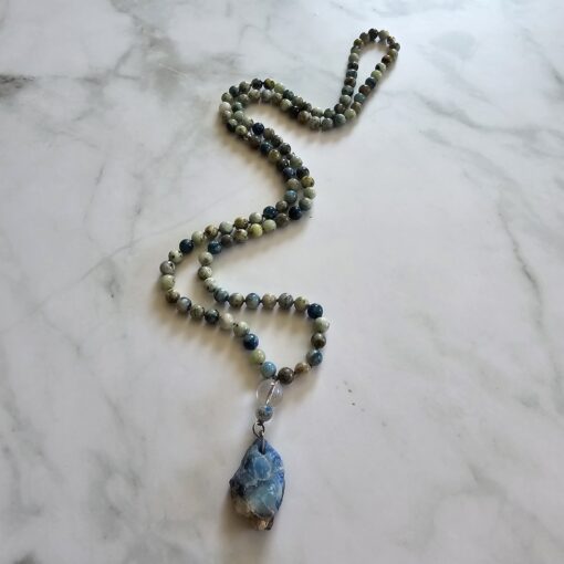 Afghanit-Mala (1) mit Afghanit-Anhänger (Rohstein) – Bild 4