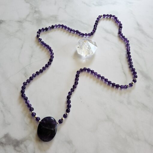 Amethyst (dunkel) -Mala mit dunklem Amethyst-Anhänger und Armband – Bild 7