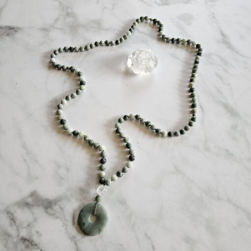 Jade (Burma Jade) -Mala (2b) mit Donut aus Burma Jade und Armband – Bild 7
