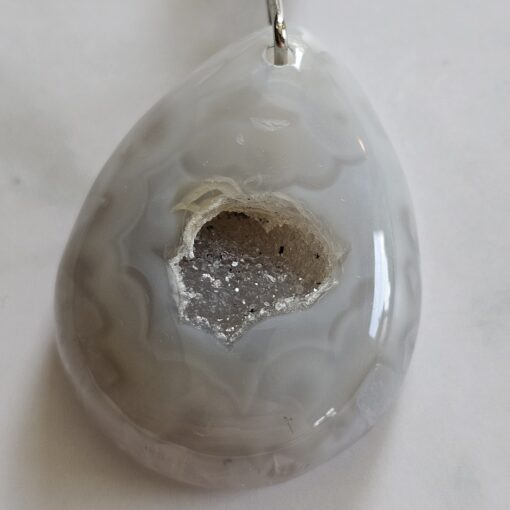 Mondstein (grau) -Mala mit grauem Achat-Anhänger und Armband – Bild 9