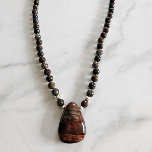 Pietersit-Mala (1) mit Pietersit-Anhänger (Freiform) und Armband – Bild 8