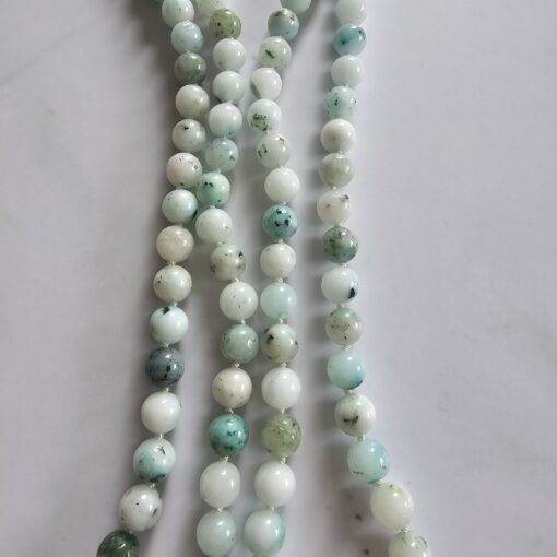 Jade („Himmel-Berg-Jade“) mit Seidenquaste – Bild 8