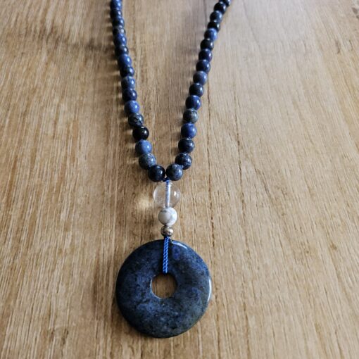 Dumortierit-Magnesit-Mala (1) mit Dumortierit-Donut und Armband – Bild 8