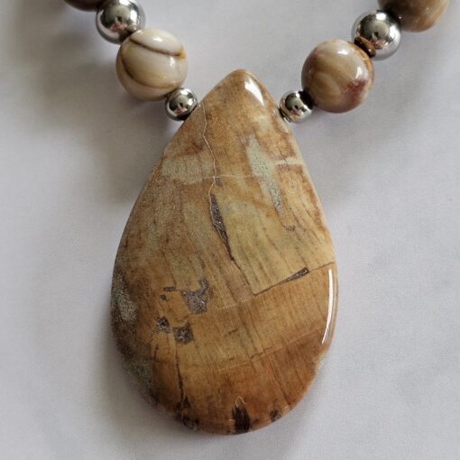 Versteinerte Holz-Mala (1) mit versteinertem Holz-Anhänger (Tropfen) und Armband – Bild 9