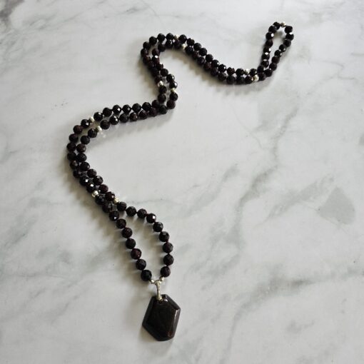Granat (facettiert) -Mala mit Granat-Anhänger (Freiform) und 2 Armbändern – Bild 7