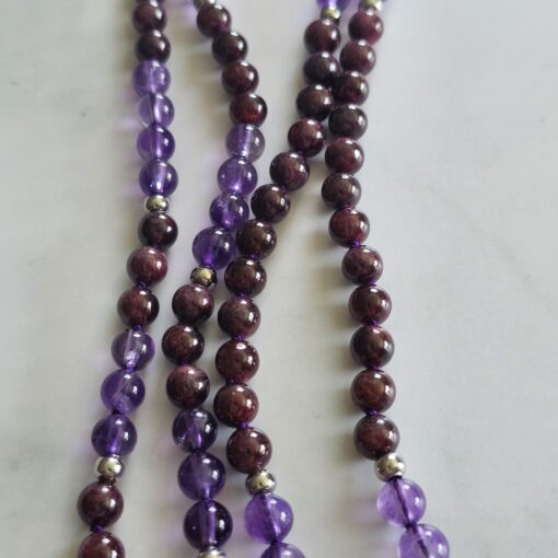 Amethyst-Granat-Mala mit Amethyst-Anhänger (Freiform): – Bild 9