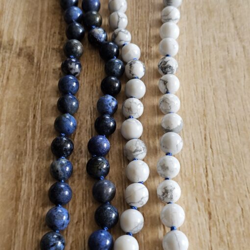 Dumortierit-Magnesit-Mala (1) mit Dumortierit-Donut und Armband – Bild 11