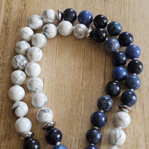 Dumortierit-Magnesit-Mala (2) mit Magnesit-Muschel – Bild 11
