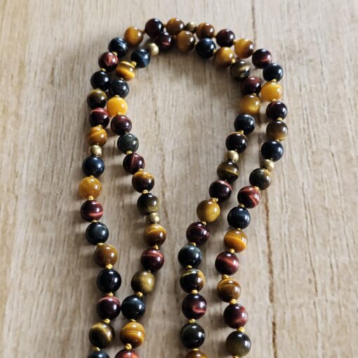 Tigerauge (bunt) -Messing-Mala mit Falkenauge-Anhänger (Freiform) – Bild 12