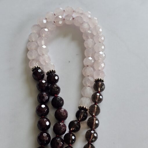 Granat (facettiert) -Rauchquarz (facettiert) -Rosenquarz (facettiert) -Mala (1) mit Granat-Anhänger (Oval) und Armband – Bild 12