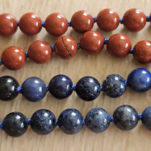 Dumortierit-Jaspis (rot) -Mala (1) mit Dumortierit-Donut – Bild 13
