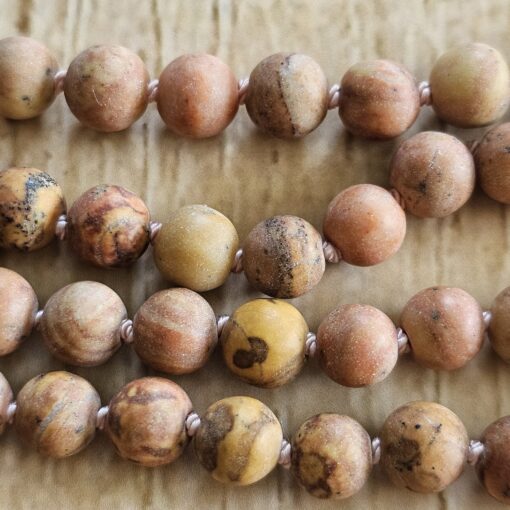 Jaspis (naturfarben und matt) -Mala (1) mit Baumwollquaste – Bild 13
