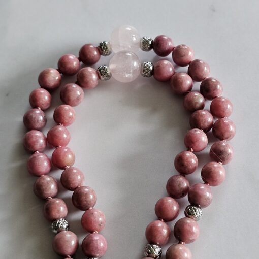 Thulit-Rosenquarz-Mala mit Thulit-Anhänger (Oval) und Armband – Bild 13