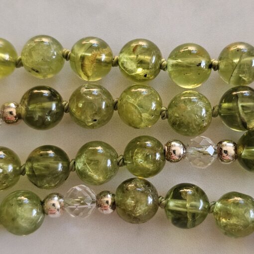 Peridot-Bergkristall (facettiert) -Mala mit Chakra-Anhänger aus 925 Silber und Armband – Bild 14