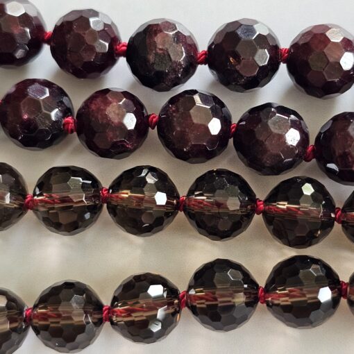 Granat (facettiert) -Rauchquarz (facettiert) -Rosenquarz (facettiert) -Mala (1) mit Granat-Anhänger (Oval) und Armband – Bild 14