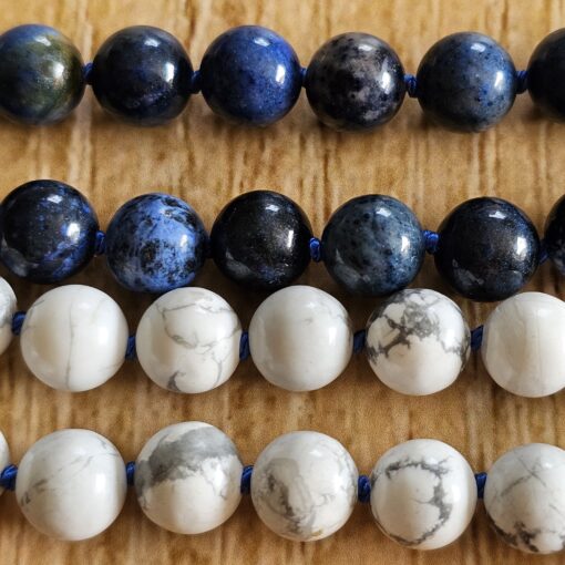 Dumortierit-Magnesit-Mala (1) mit Dumortierit-Donut und Armband – Bild 15