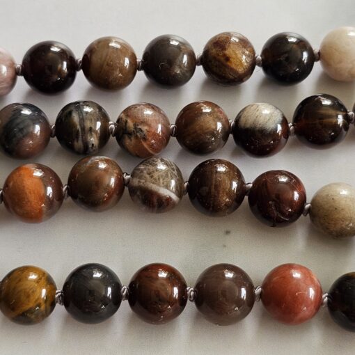 Versteinerte Holz-Mala (2) mit kleinerem, versteinertem Holz-Anhänger (Freiform) und Armband – Bild 16