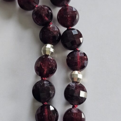 Granat (facettiert) -Mala mit Quaste aus 925 Silber – Bild 16