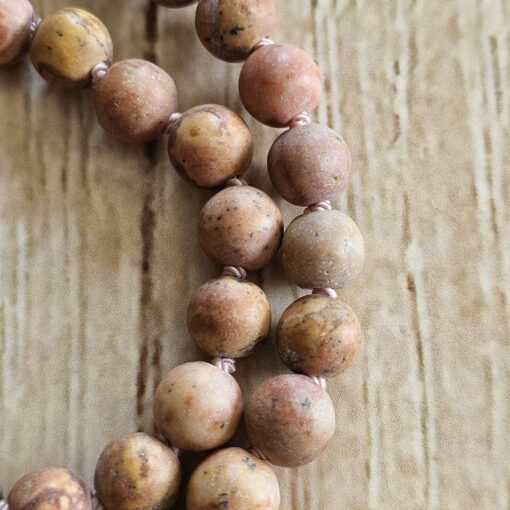 Jaspis (naturfarben und matt) -Mala (1) mit Baumwollquaste – Bild 16