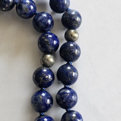 Lapislazuli-Pyrit-Mala (5) mit Anhänger mit einer Pyrit-Sonne – Bild 15