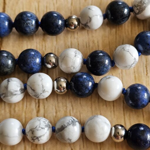 Dumortierit-Magnesit-Mala (1) mit Dumortierit-Donut und Armband – Bild 16