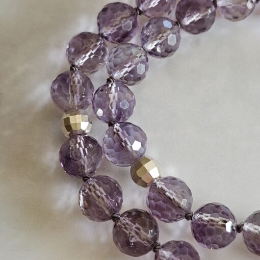 Amethyst (hell und facettiert) -Mala mit Kreuzanhänger aus 925 Silber und Amethyst sowie Armband – Bild 17