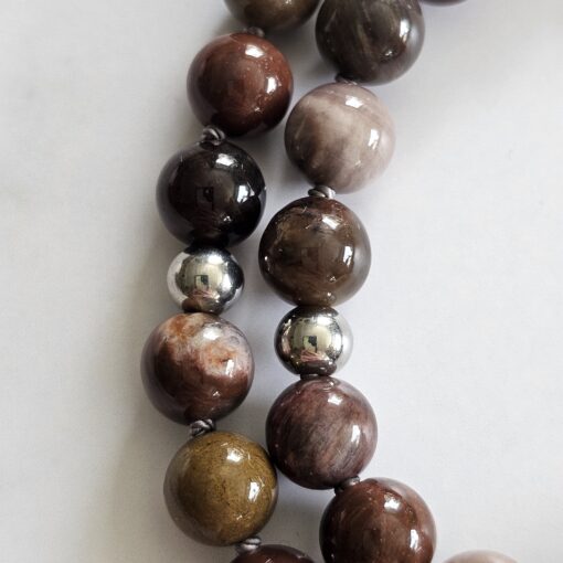 Versteinerte Holz-Mala (2) mit kleinerem, versteinertem Holz-Anhänger (Freiform) und Armband – Bild 17