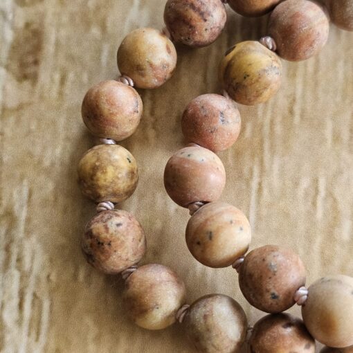 Jaspis (naturfarben und matt) -Mala (1) mit Baumwollquaste – Bild 17