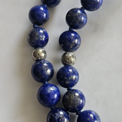 Lapislazuli-Pyrit-Mala (5) mit Anhänger mit einer Pyrit-Sonne – Bild 16