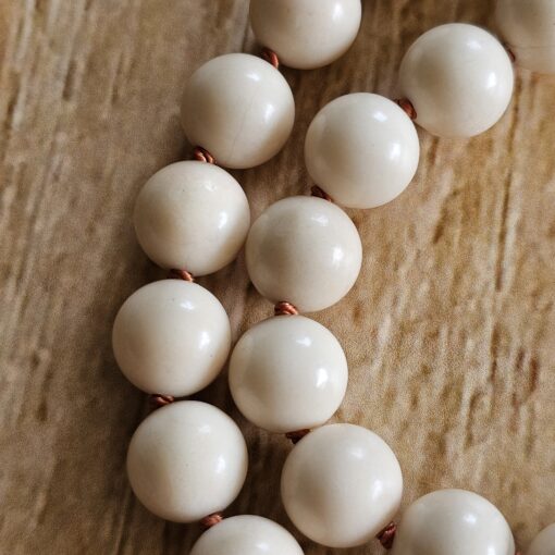 Jaspis („Elfenbein-Jaspis“) -Kupfer-Mala mit Printstone-Donut und Armband – Bild 18