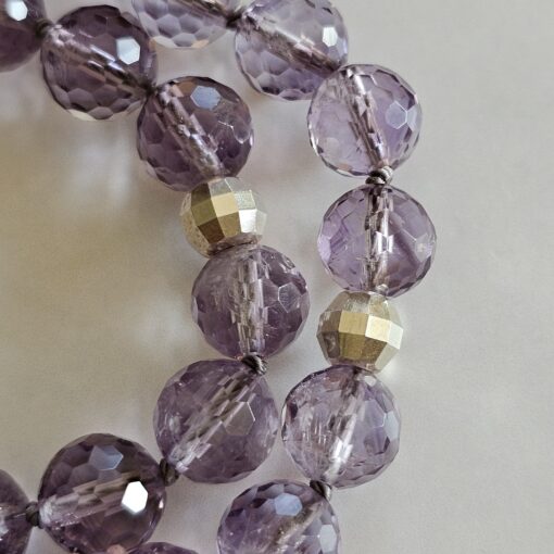 Amethyst (hell und facettiert) -Mala mit Kreuzanhänger aus 925 Silber und Amethyst sowie Armband – Bild 18