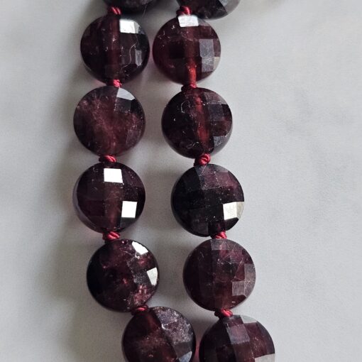Granat (facettiert) -Mala mit Quaste aus 925 Silber – Bild 19