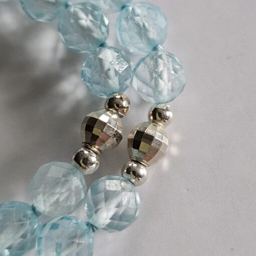 Topas (blau und facettiert) -Mala mit blauem Topas-Anhänger (Freiform) und Armband – Bild 19