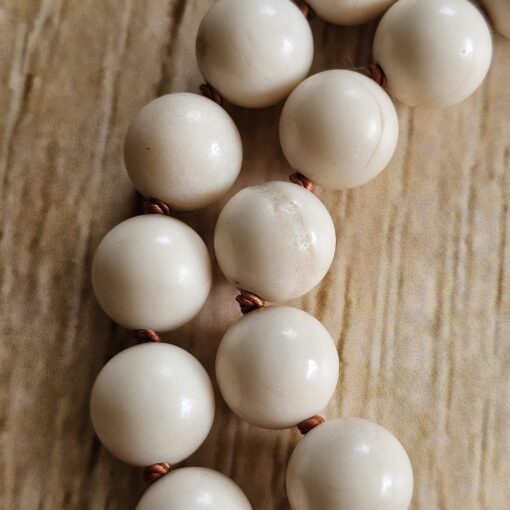 Jaspis („Elfenbein-Jaspis“) -Kupfer-Mala mit Printstone-Donut und Armband – Bild 19