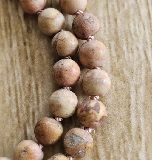 Jaspis (naturfarben und matt) -Mala (2) mit rundem „Outback-Jaspis"-Anhänger – Bild 20