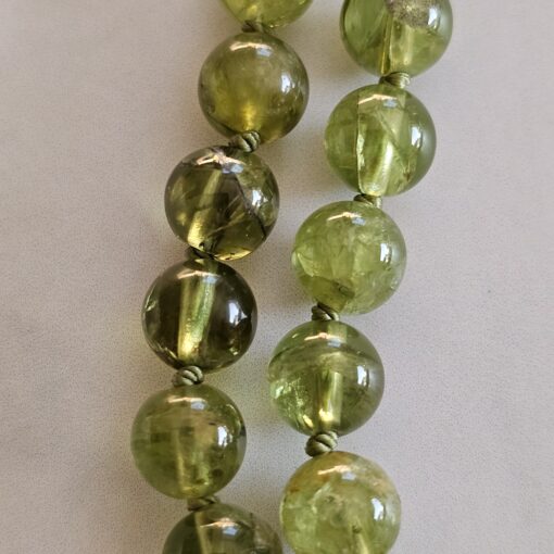 Peridot-Bergkristall (facettiert) -Mala mit Chakra-Anhänger aus 925 Silber und Armband – Bild 22