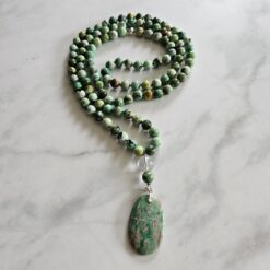 Variscit-Mala mit Variscit-Anhänger (Oval)