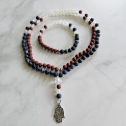 Achat (weiß) -Dumortierit-Jaspis (rot) -Mala (matt) mit Edelstahlanhänger und Armband
