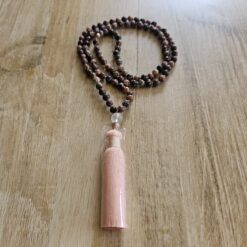 Meta-Rhyolith („Leopardenstein“) -Mala (2) mit Seidenquaste