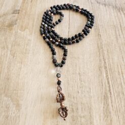 Phlogopit-Kupfer-Mala (5) mit Kupfer-Anhänger (Dorje)