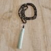 Serpentin (marokkanischer Serpentin) -Mala mit Seidenquaste