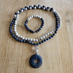 Dumortierit-Magnesit-Mala (1) mit Dumortierit-Donut und Armband