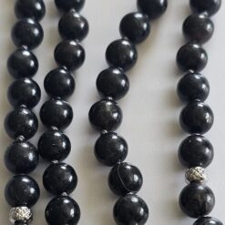 Alternative view of Anthophyllit-Mala mit einem Anthophyllit-Donut