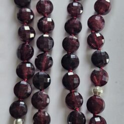 Alternative view of Granat (facettiert) -Mala mit Quaste aus 925 Silber
