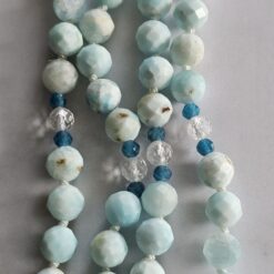 Alternative view of Hemimorphit (facettiert) -Bergkristall (facettiert) -Apatit (blau, facettiert) -Mala  mit Edelstahl-Anhänger (Hamsa-Hand)