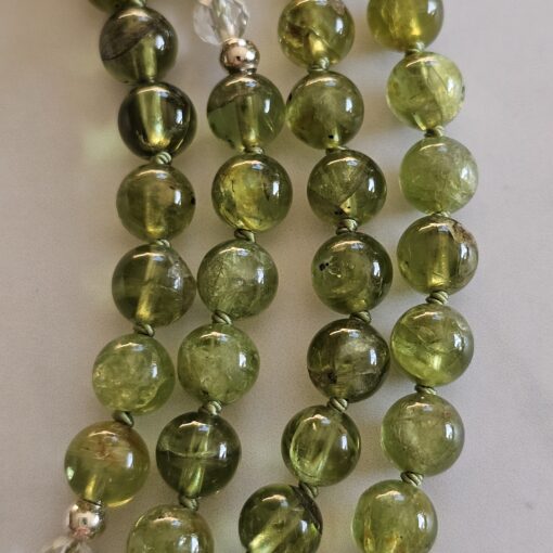 Peridot-Bergkristall (facettiert) -Mala mit Chakra-Anhänger aus 925 Silber und Armband – Bild 2