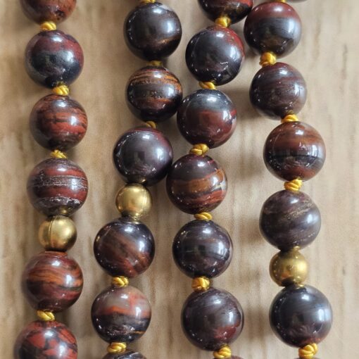 Tigereisen-Messing-Mala (2) mit Tigereisen-Anhänger (Tropfen) und Armband – Bild 2