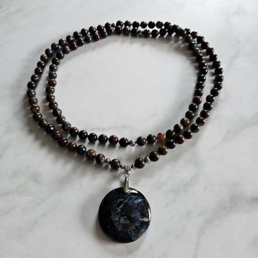 Pietersit-Mala (2) mit rundem, bläulichem Pietersit-Anhänger und Armband – Bild 3